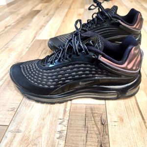 🔥Sold🔥 Nike Air max deluxe